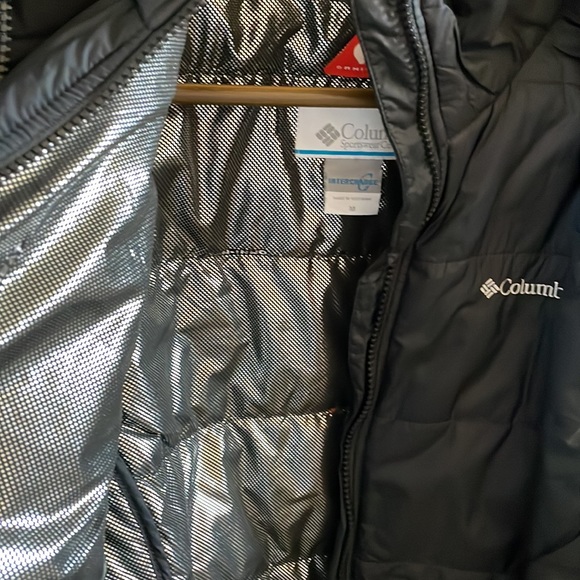 Women’s 2 in 1 Omni-Tech Winter Coat - Picture 7 of 11
